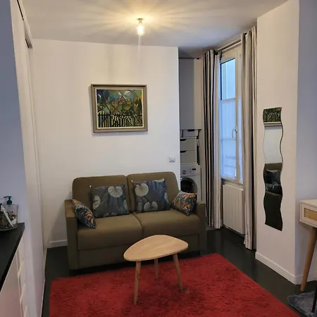 Appartamento Calme Proche Montmartre Et Batignolles - Metro 13 Et 14 Parigi